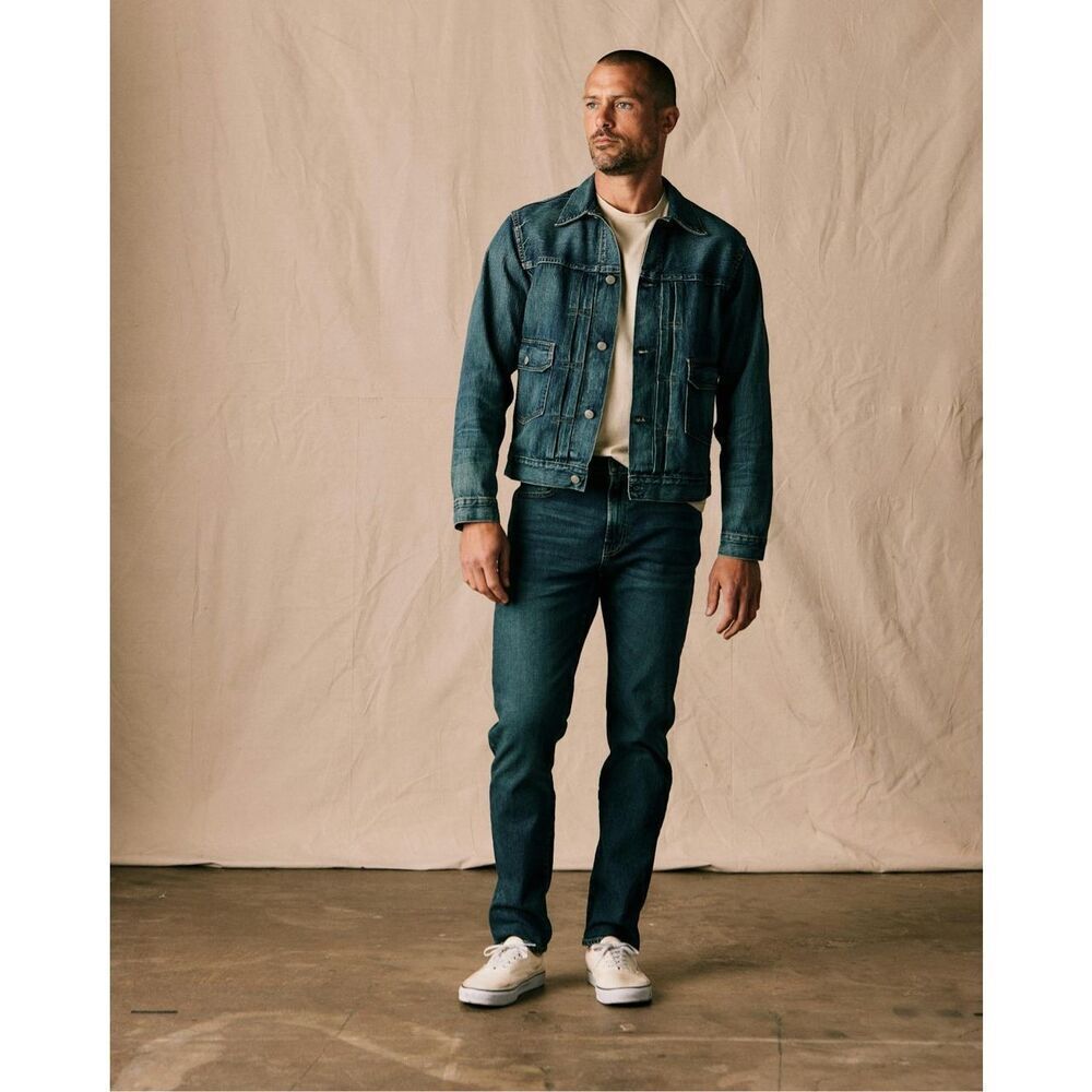 Flint & Tinder All-American Stretch Denim Straight Fit Medium Wash Size 31x30